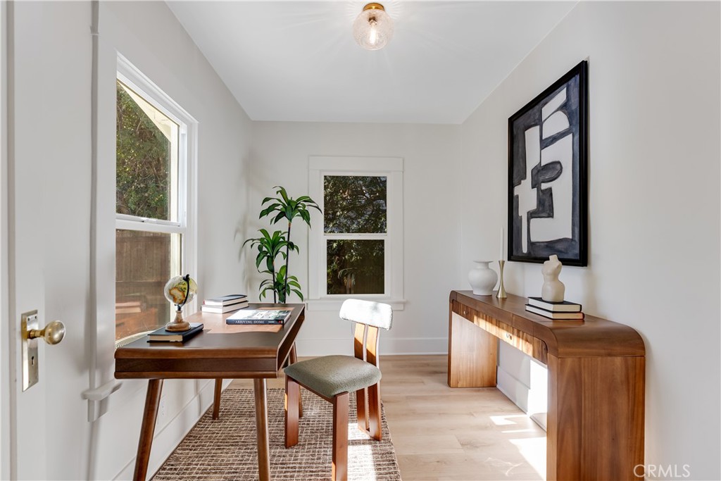 Pasadena, California, 91104, United States, 3 Bedrooms Bedrooms, ,1 BathroomBathrooms,Residential,For Sale,2005732