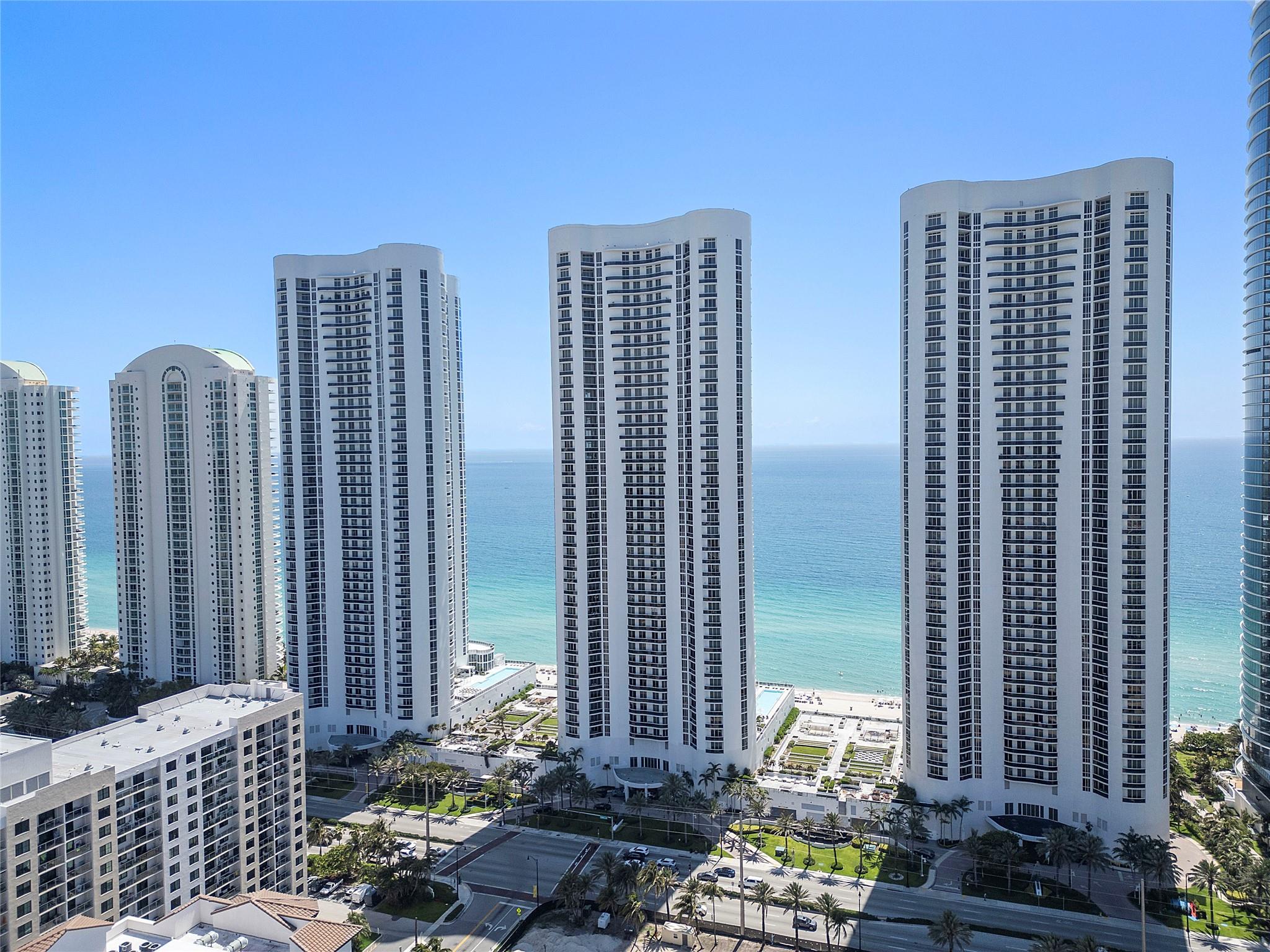 Sunny Isles Beach, Florida, 33160, United States, 3 Bedrooms Bedrooms, ,4 BathroomsBathrooms,Residential,For Sale,1824063
