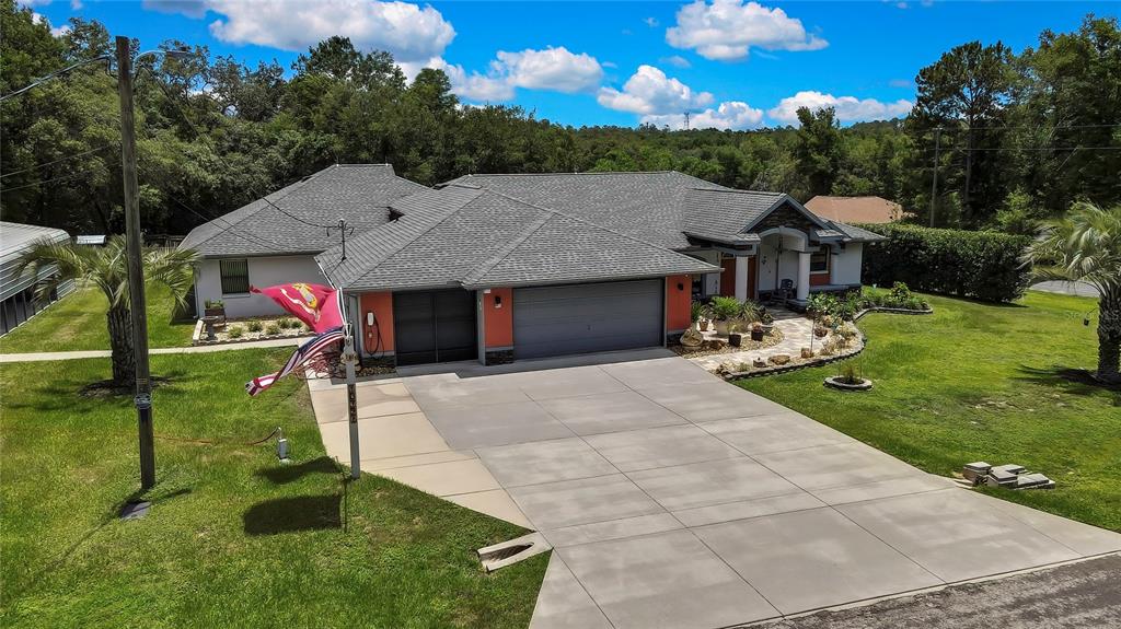 Dunnellon, Florida, 34434, United States, 3 Bedrooms Bedrooms, ,2 BathroomsBathrooms,Residential,For Sale,1921059