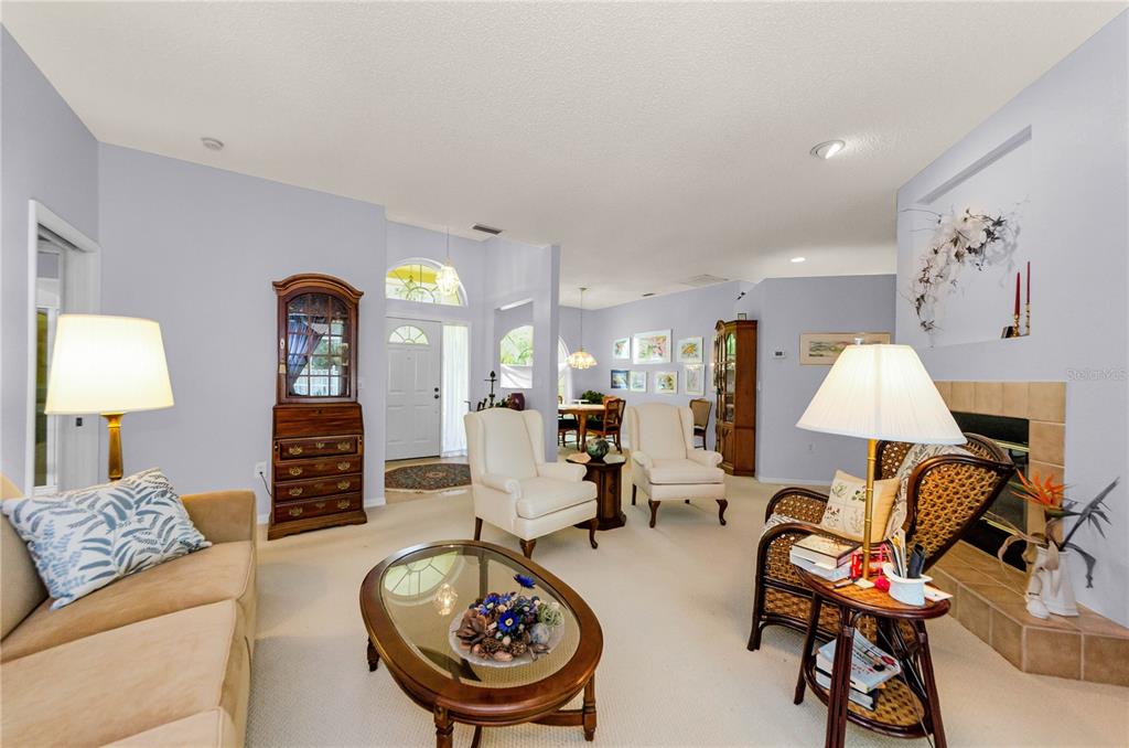 Dunedin, Florida, 34698, United States, 4 Bedrooms Bedrooms, ,2 BathroomsBathrooms,Residential,For Sale,1848616