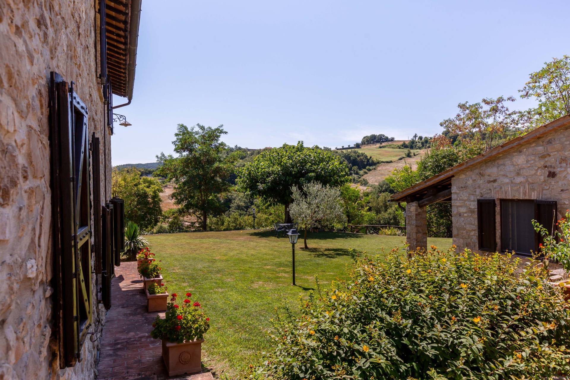Localit? Porzone, Todi, Perugia, 06059, IT, 6 Bedrooms Bedrooms, ,6 BathroomsBathrooms,Residential,For Sale,Localit? Porzone,1586795