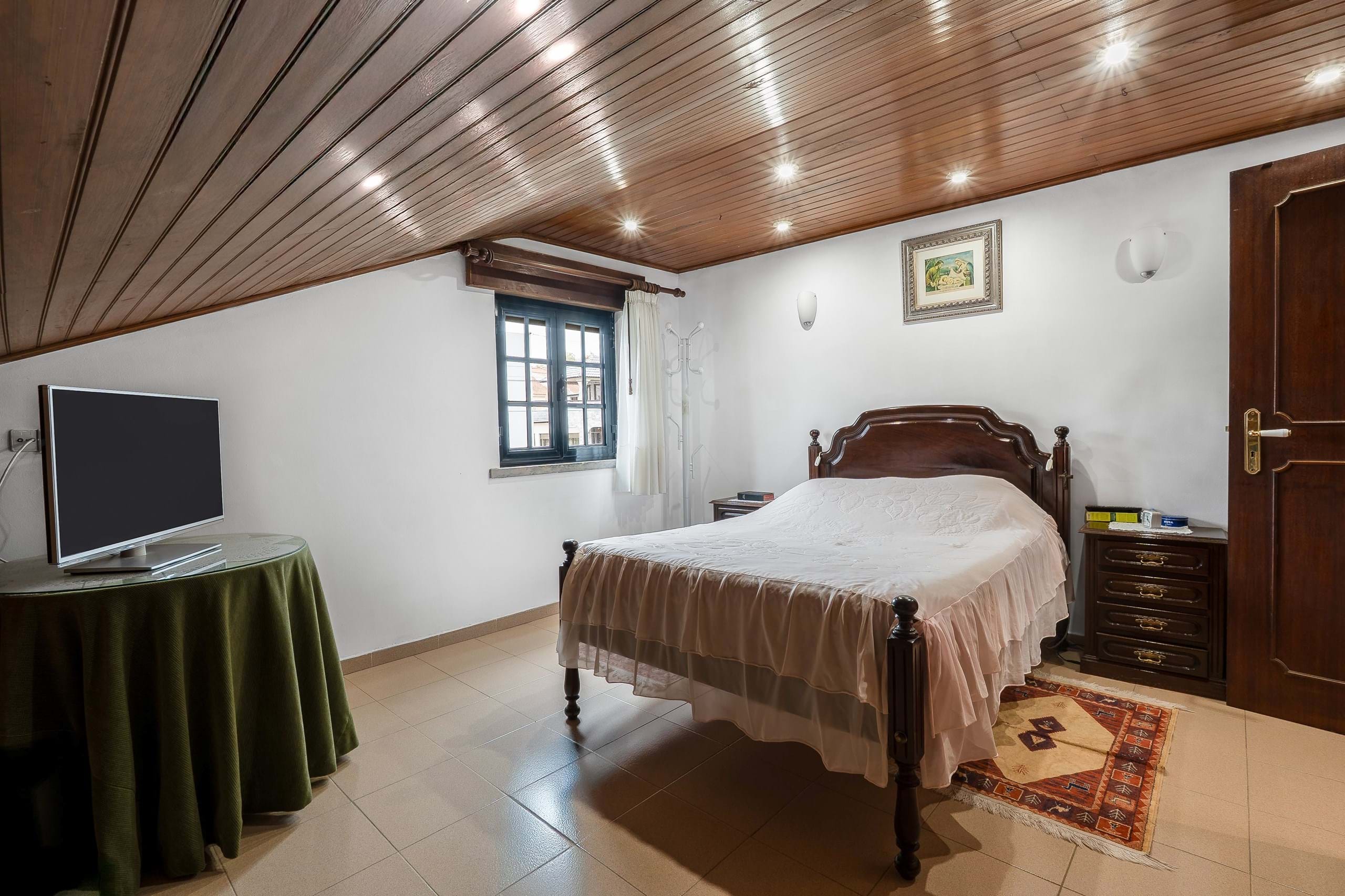 Cascais, Lisbon, 2785-261, PT, 4 Bedrooms Bedrooms, ,3 BathroomsBathrooms,Residential,For Sale,1795238