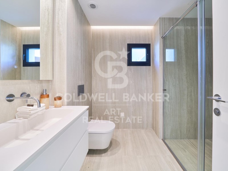 Estepona, Andalusia, ES, 3 Bedrooms Bedrooms, ,3 BathroomsBathrooms,Residential,For Sale,1827204