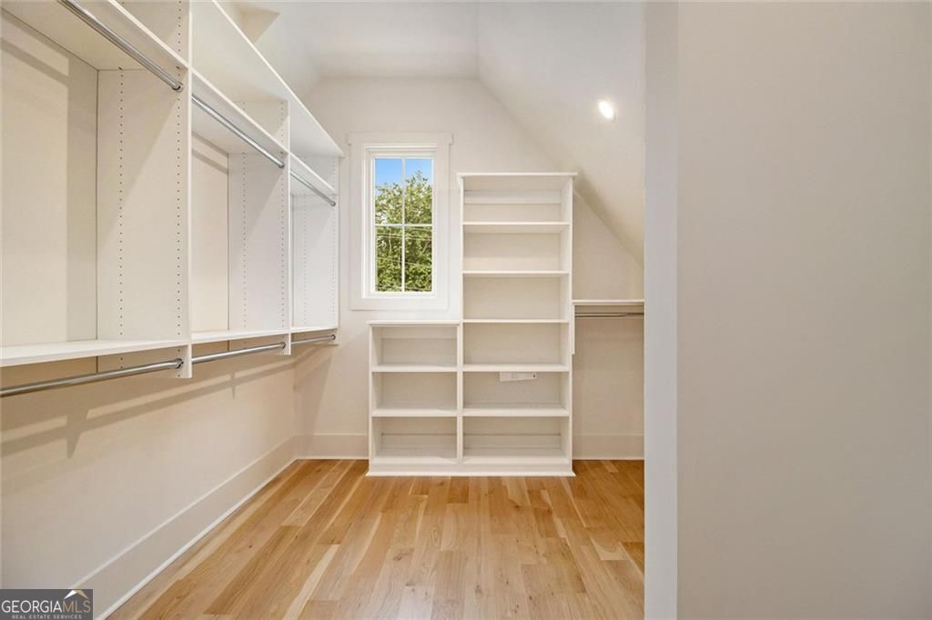 Atlanta, Georgia, 30342, United States, 6 Bedrooms Bedrooms, ,8 BathroomsBathrooms,Residential,For Sale,1858918