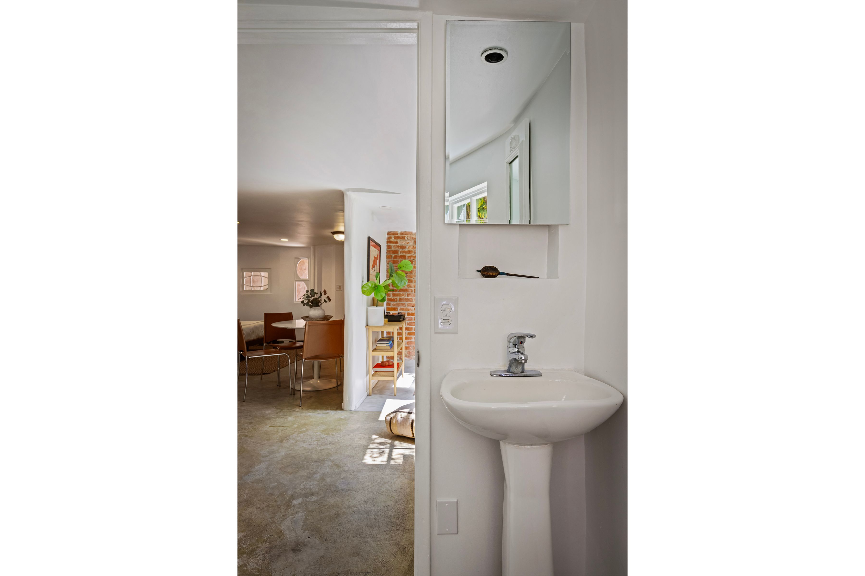  A Storybook Compound - 物件實景