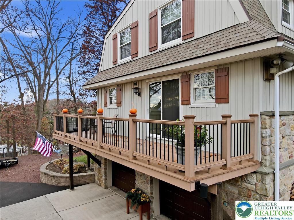 Allentown City, Pennsylvania, 18103, United States, 3 Bedrooms Bedrooms, ,2 BathroomsBathrooms,Residential,For Sale,1993437