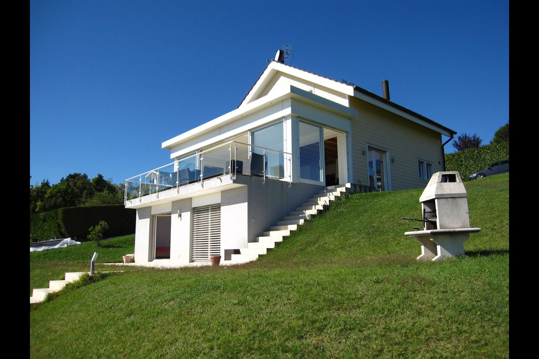  9-room detached villa with panoramic view - 物件實景