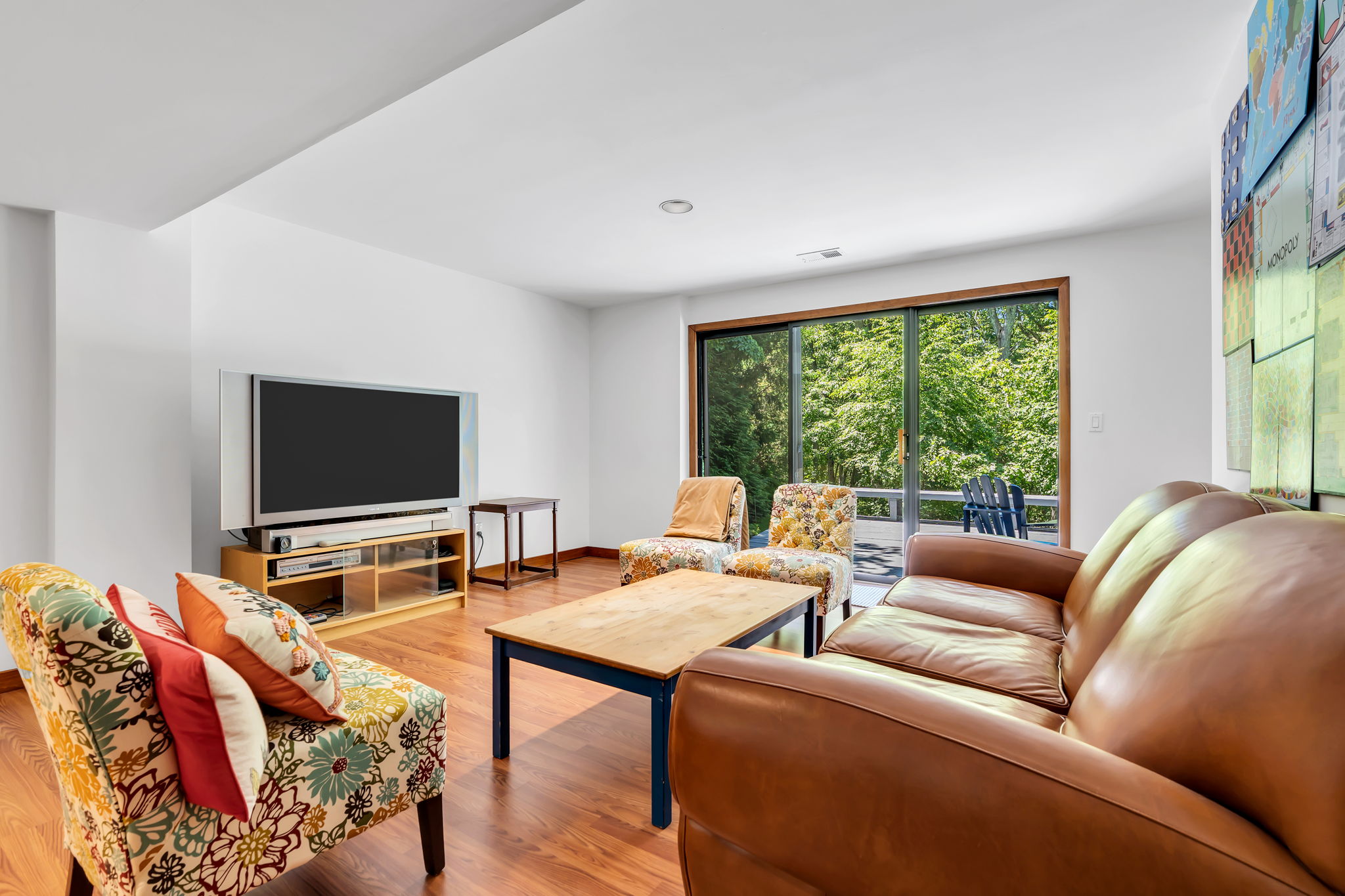  267 E Highland Avenue - 物件實景