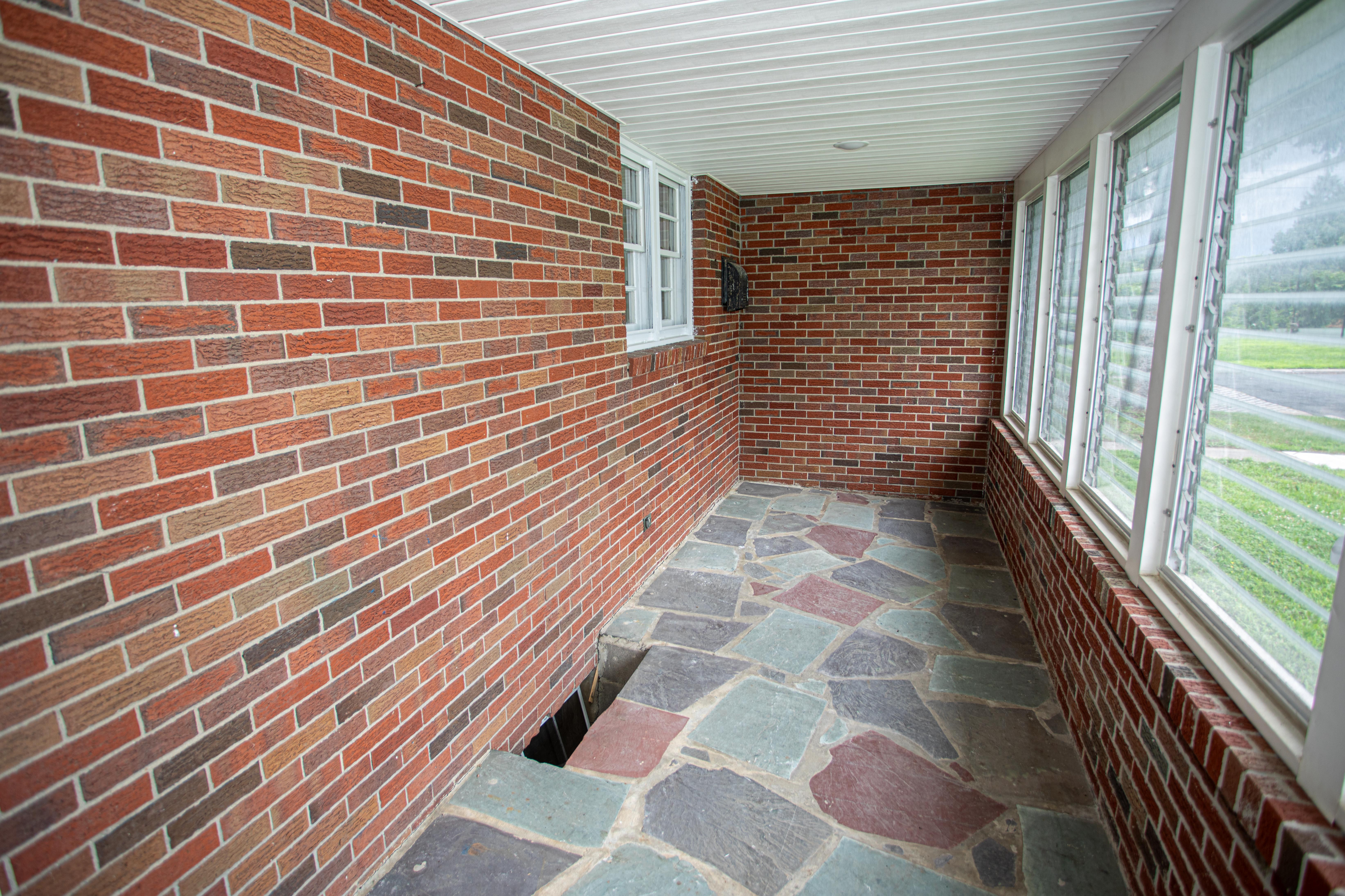 1220 - South Amboy, New Jersey, 08879, United States, 3 Bedrooms Bedrooms, ,2 BathroomsBathrooms,Residential,For Sale,1983627