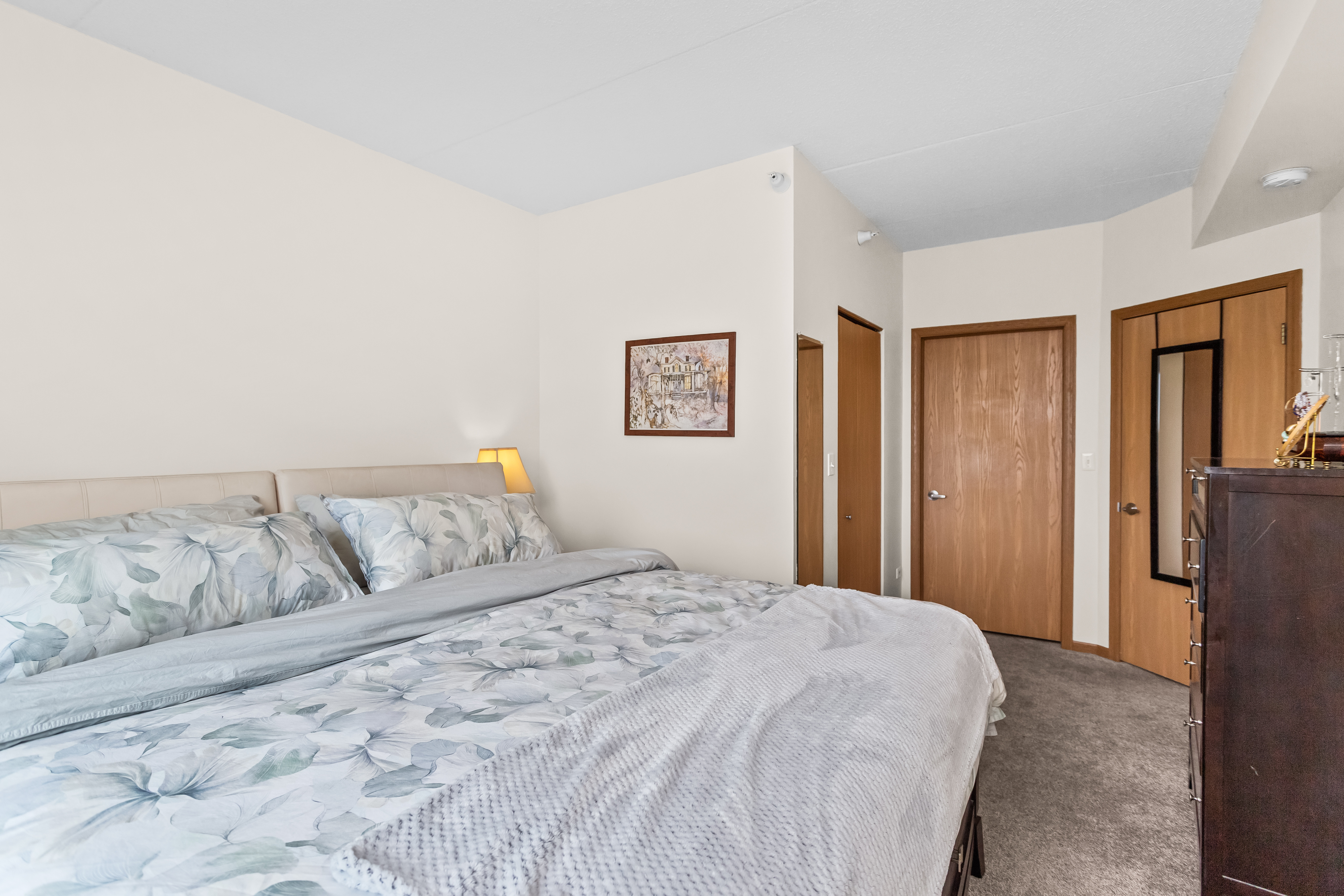  Spacious 3 Bedroom, 2 Bath Condo - 物件實景