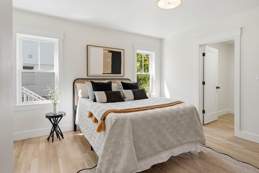 Watertown, Massachusetts, 02472, United States, 3 Bedrooms Bedrooms, ,3 BathroomsBathrooms,Residential,For Sale,2048404