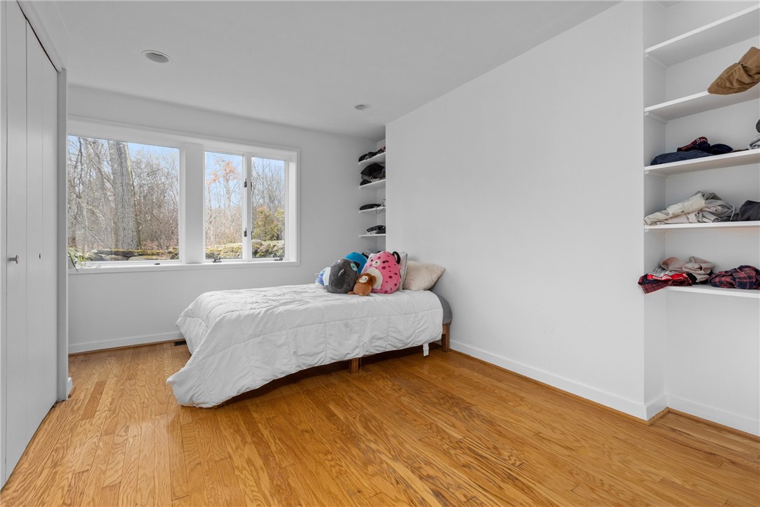 Fox Chapel, Pennsylvania, 15215, United States, 4 Bedrooms Bedrooms, ,5 BathroomsBathrooms,Residential,For Sale,1927245