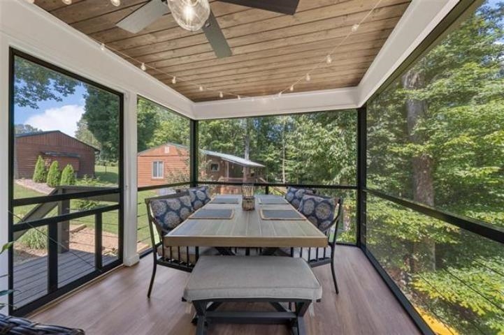 Fountain Run, Kentucky, 42133, United States, 4 Bedrooms Bedrooms, ,3 BathroomsBathrooms,Residential,For Sale,1827349