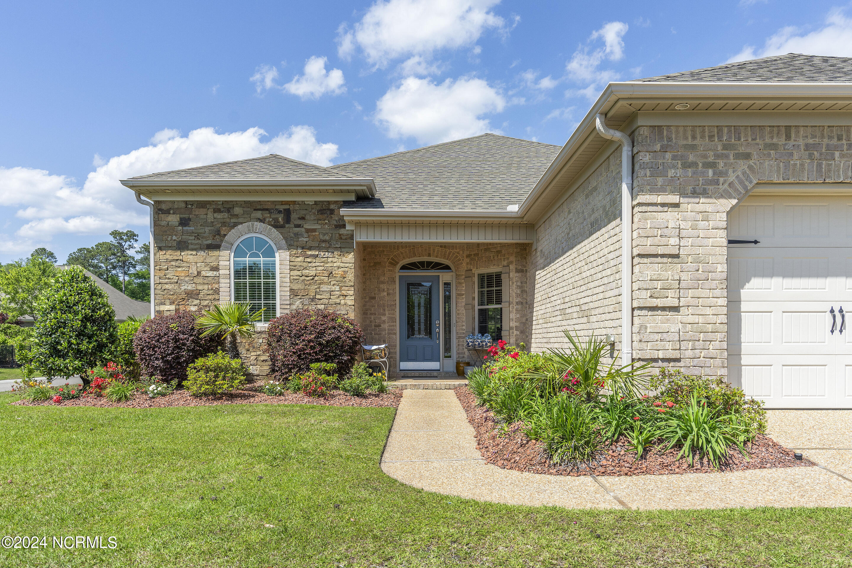 7101 Trailmark Road, Wilmington, North Carolina, 28405, United States, 3 Bedrooms Bedrooms, ,2 BathroomsBathrooms,Residential,For Sale,7101 Trailmark Road,1542720