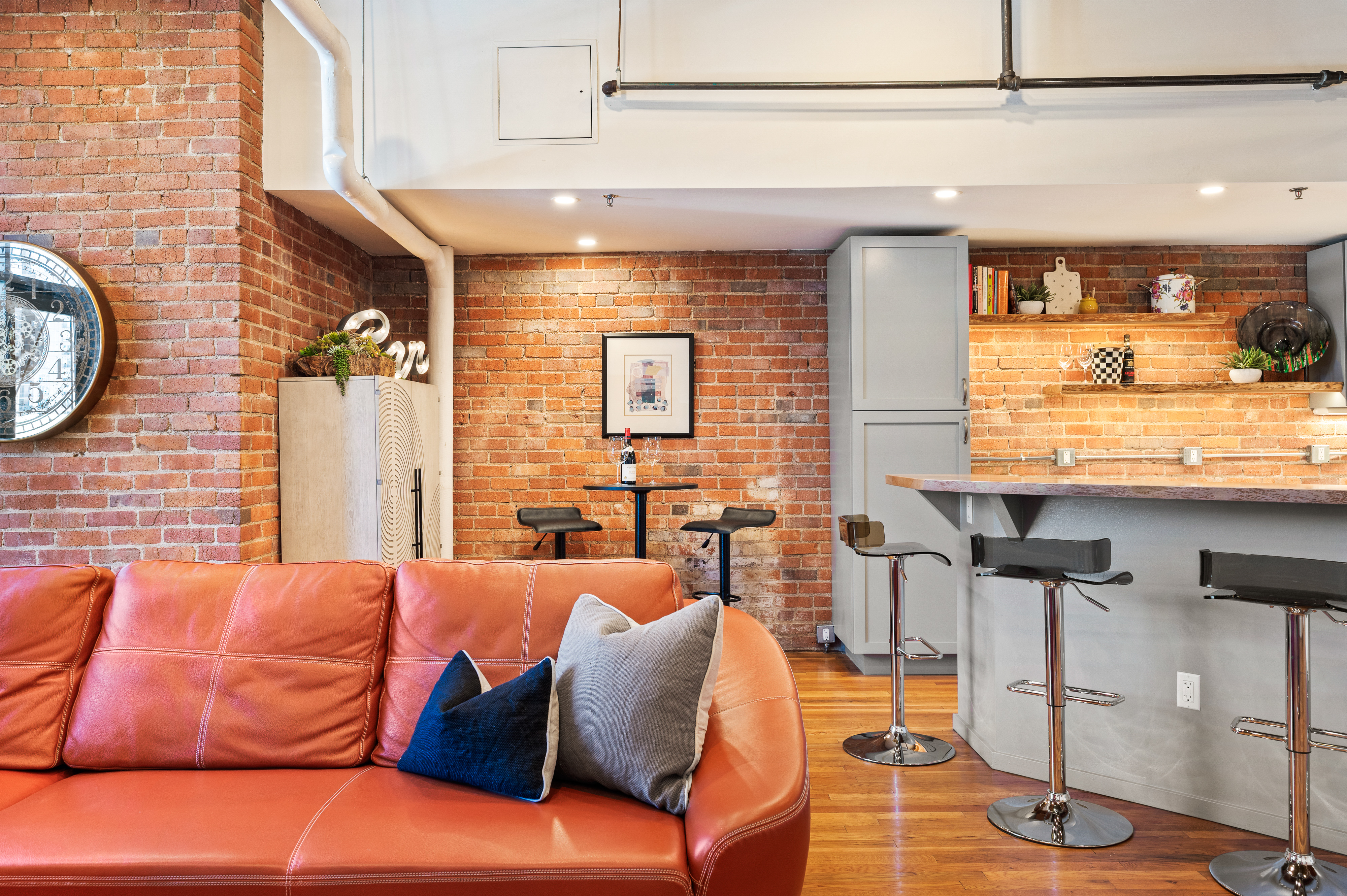  Unit 518 Occupies the Top Floor of the Ice House Lofts - 物件實景