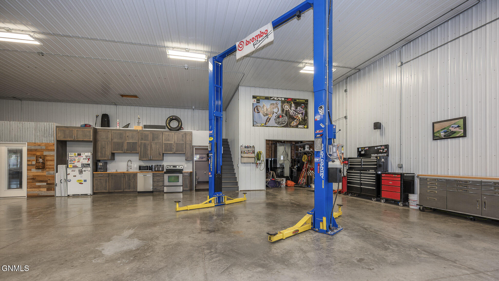 Center, North Dakota, 58530, United States, 4 Bedrooms Bedrooms, ,3 BathroomsBathrooms,Residential,For Sale,1982798