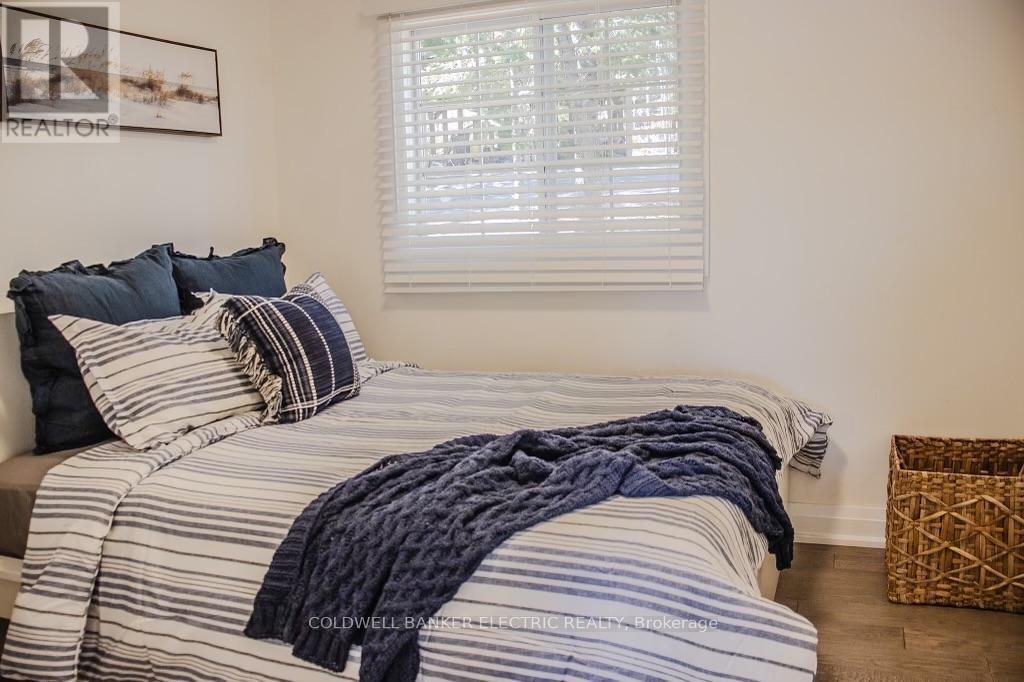 TUDOR AND CASHEL (TUDOR WARD), Ontario, K0L 1W0, CA, 2 Bedrooms Bedrooms, ,1 BathroomBathrooms,Residential,For Sale,1892656