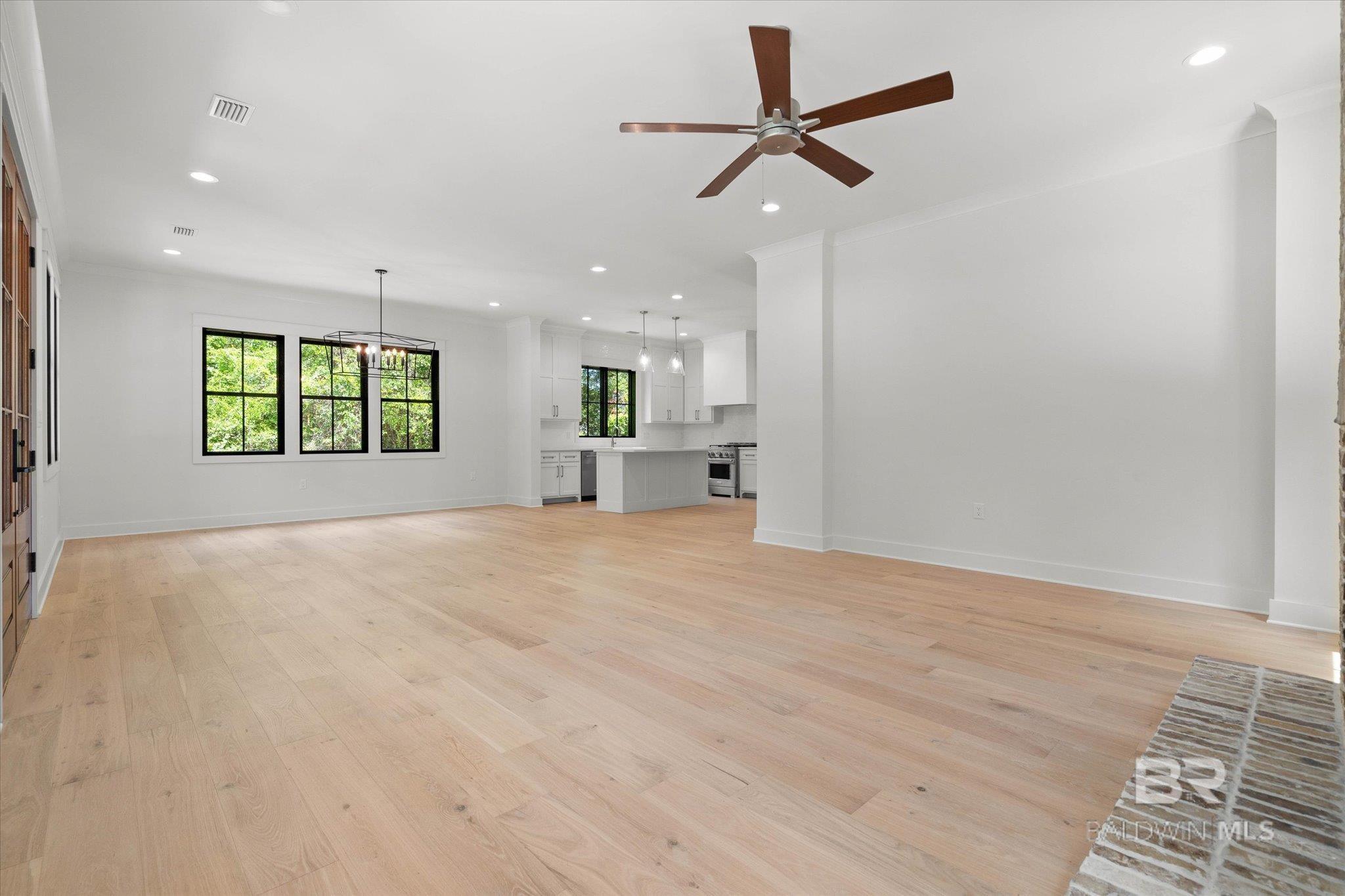 Fairhope, Alabama, 36532, United States, 4 Bedrooms Bedrooms, ,4 BathroomsBathrooms,Residential,For Sale,1804171
