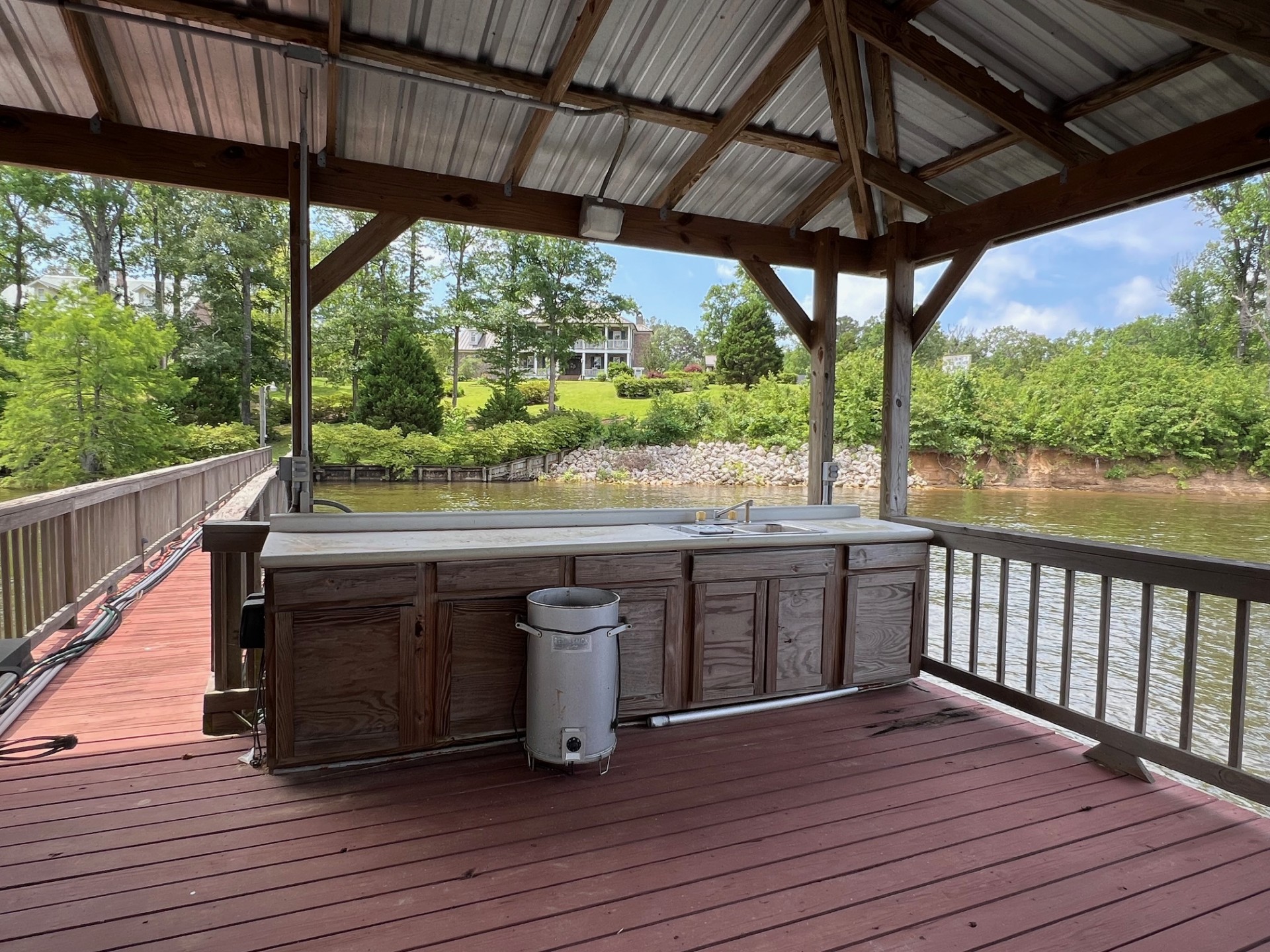 Many, Louisiana, 71449, United States, 4 Bedrooms Bedrooms, ,4 BathroomsBathrooms,Residential,For Sale,1836155
