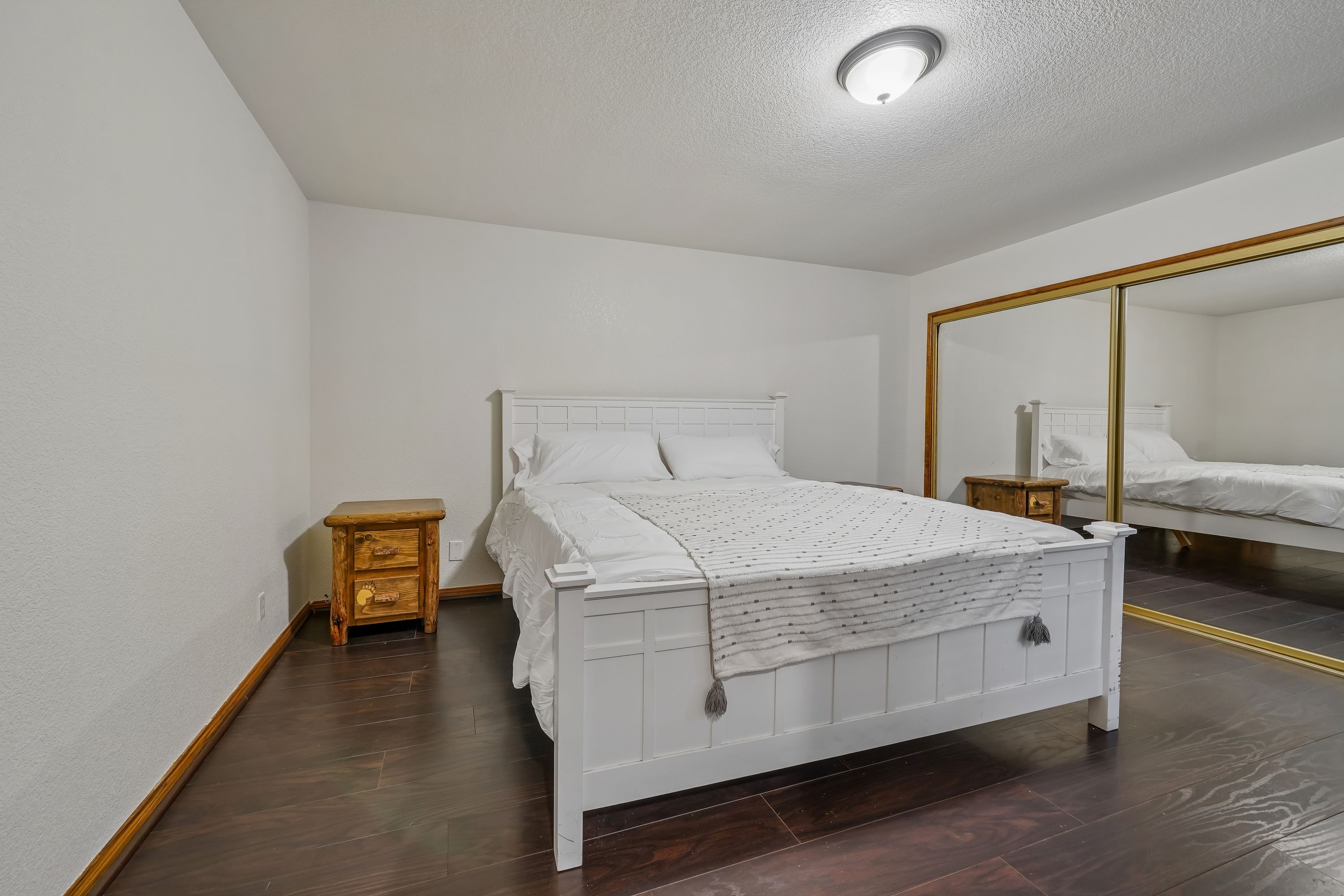  265 Eagle Drive, Big Bear Lake, CA 92315 - 物件實景