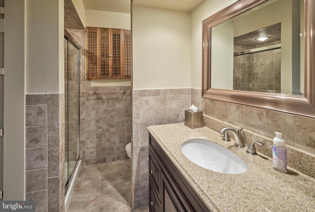 Yardley, Pennsylvania, 19067, United States, 5 Bedrooms Bedrooms, ,5 BathroomsBathrooms,Residential,For Sale,1926265