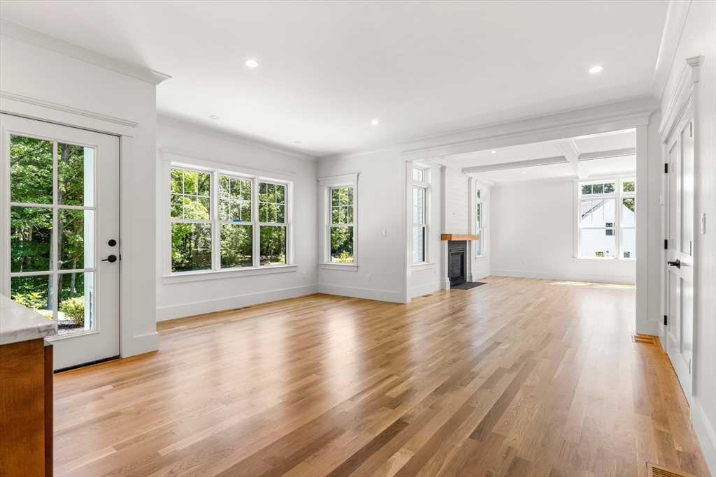 North Reading, Massachusetts, 01864, United States, 4 Bedrooms Bedrooms, ,3 BathroomsBathrooms,Residential,For Sale,1927425