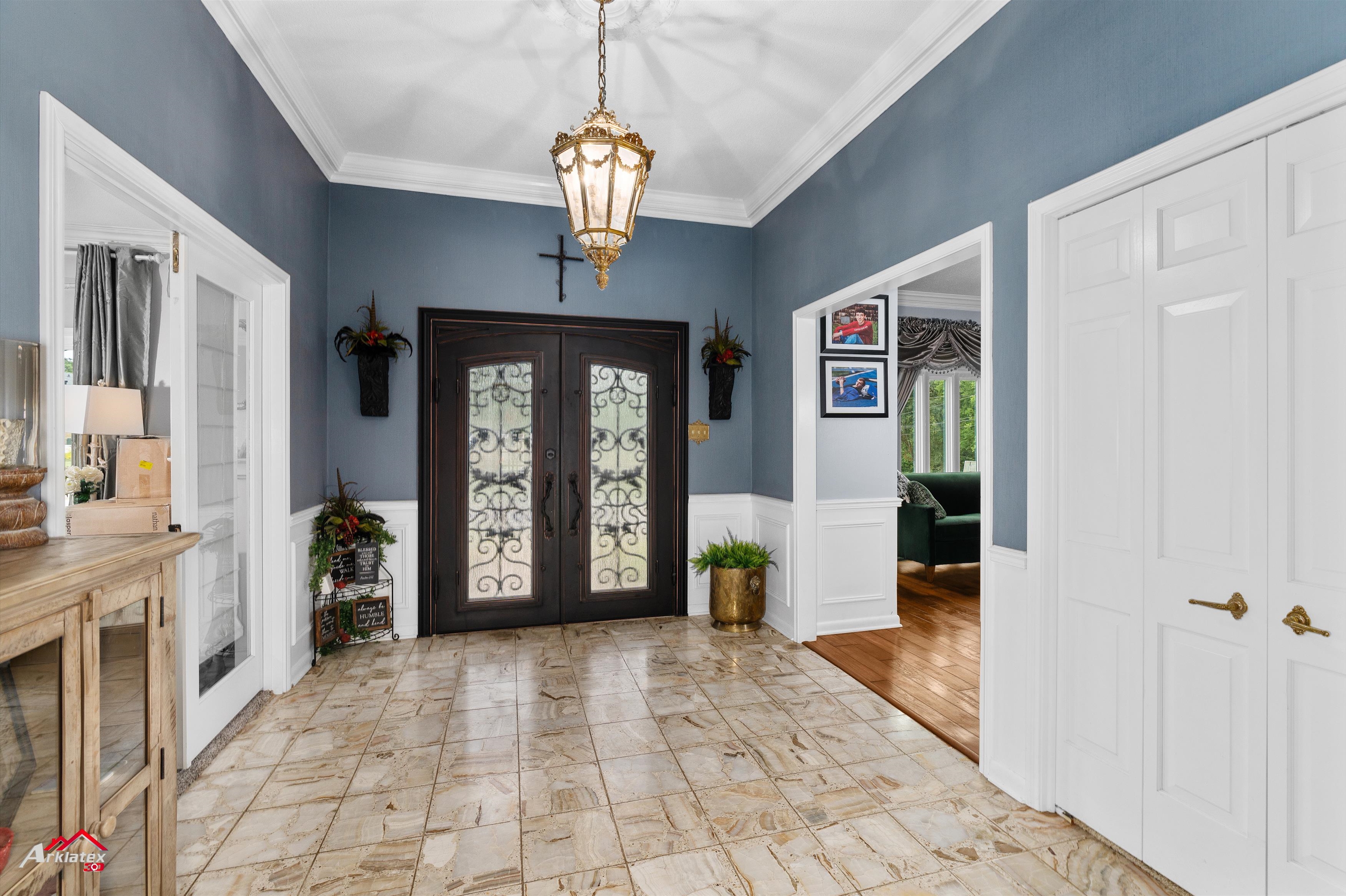 Henderson, Texas, 75654, United States, 3 Bedrooms Bedrooms, ,4 BathroomsBathrooms,Residential,For Sale,1975189