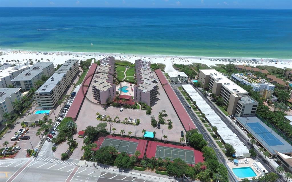 Sarasota, Florida, 34242, United States, 2 Bedrooms Bedrooms, ,2 BathroomsBathrooms,Residential,For Sale,1895415