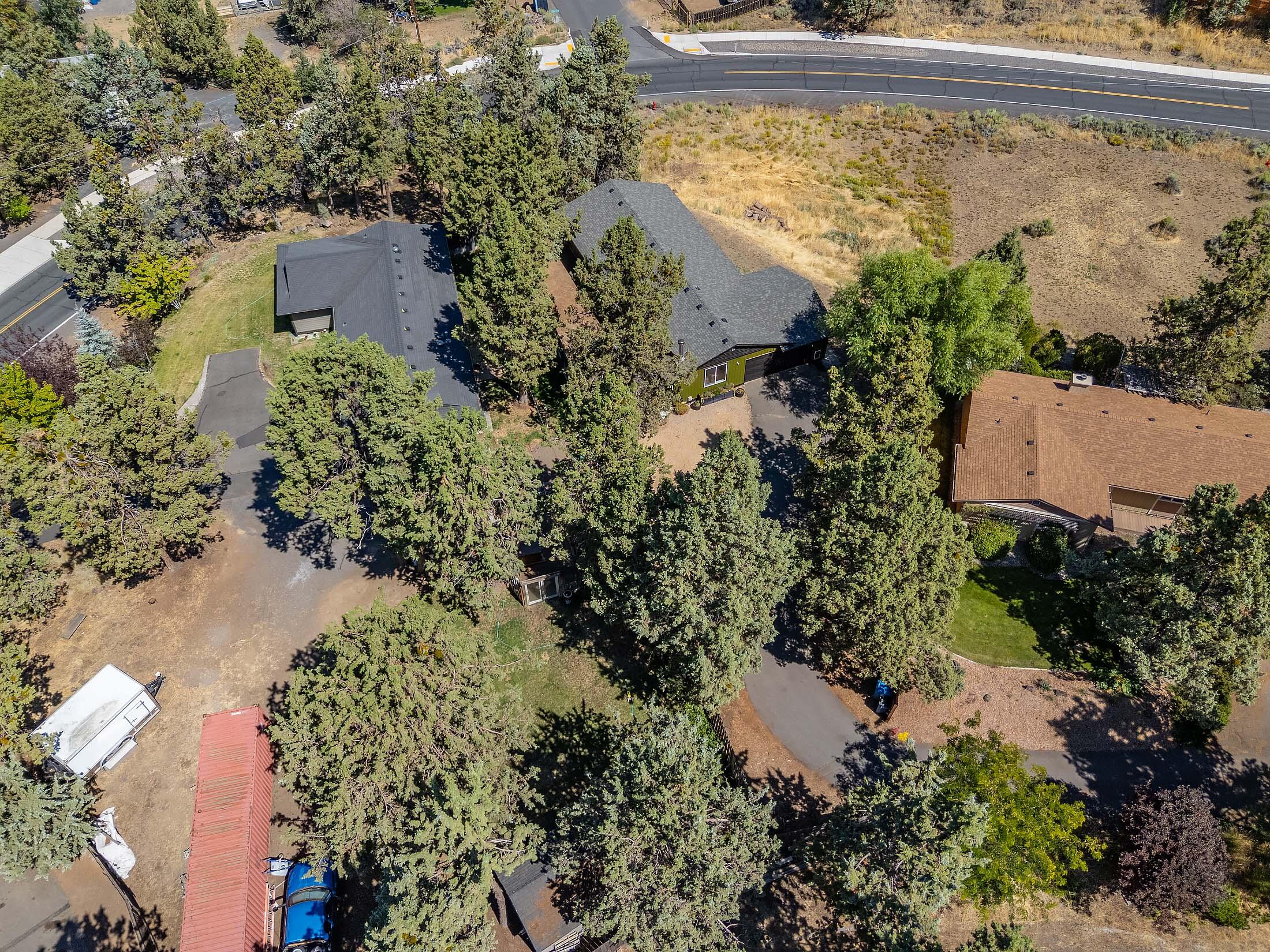 Bend, Oregon, 97701, United States, 3 Bedrooms Bedrooms, ,2 BathroomsBathrooms,Residential,For Sale,1913585