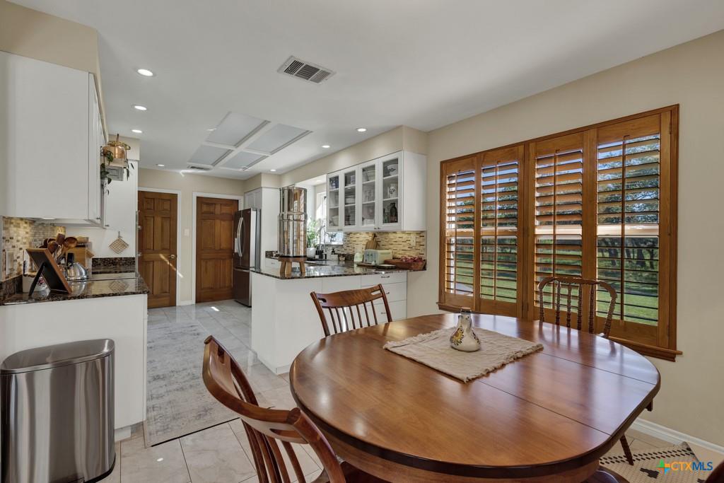 San Marcos, Texas, 78666, United States, 3 Bedrooms Bedrooms, ,3 BathroomsBathrooms,Residential,For Sale,1974886