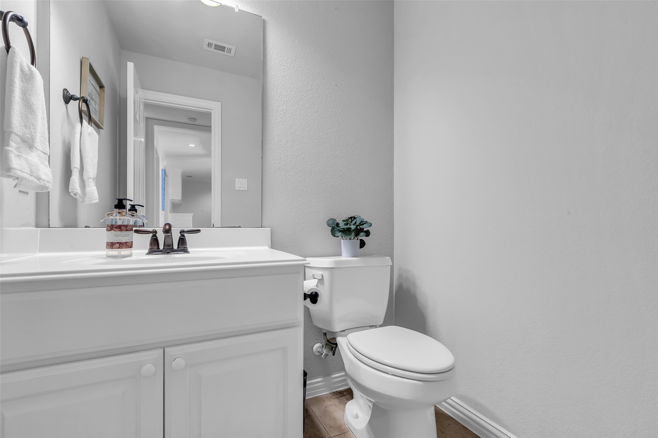 The Woodlands, Texas, 77354, United States, 6 Bedrooms Bedrooms, ,7 BathroomsBathrooms,Residential,For Sale,2001966