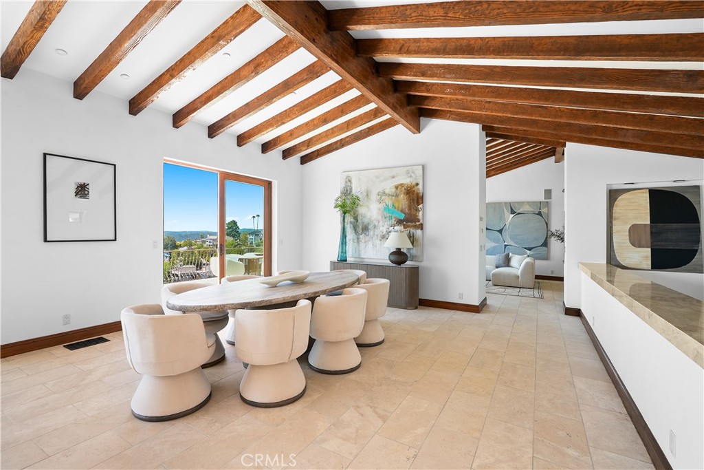 Laguna Beach, California, 92651, United States, 5 Bedrooms Bedrooms, ,6 BathroomsBathrooms,Residential,For Sale,1908512