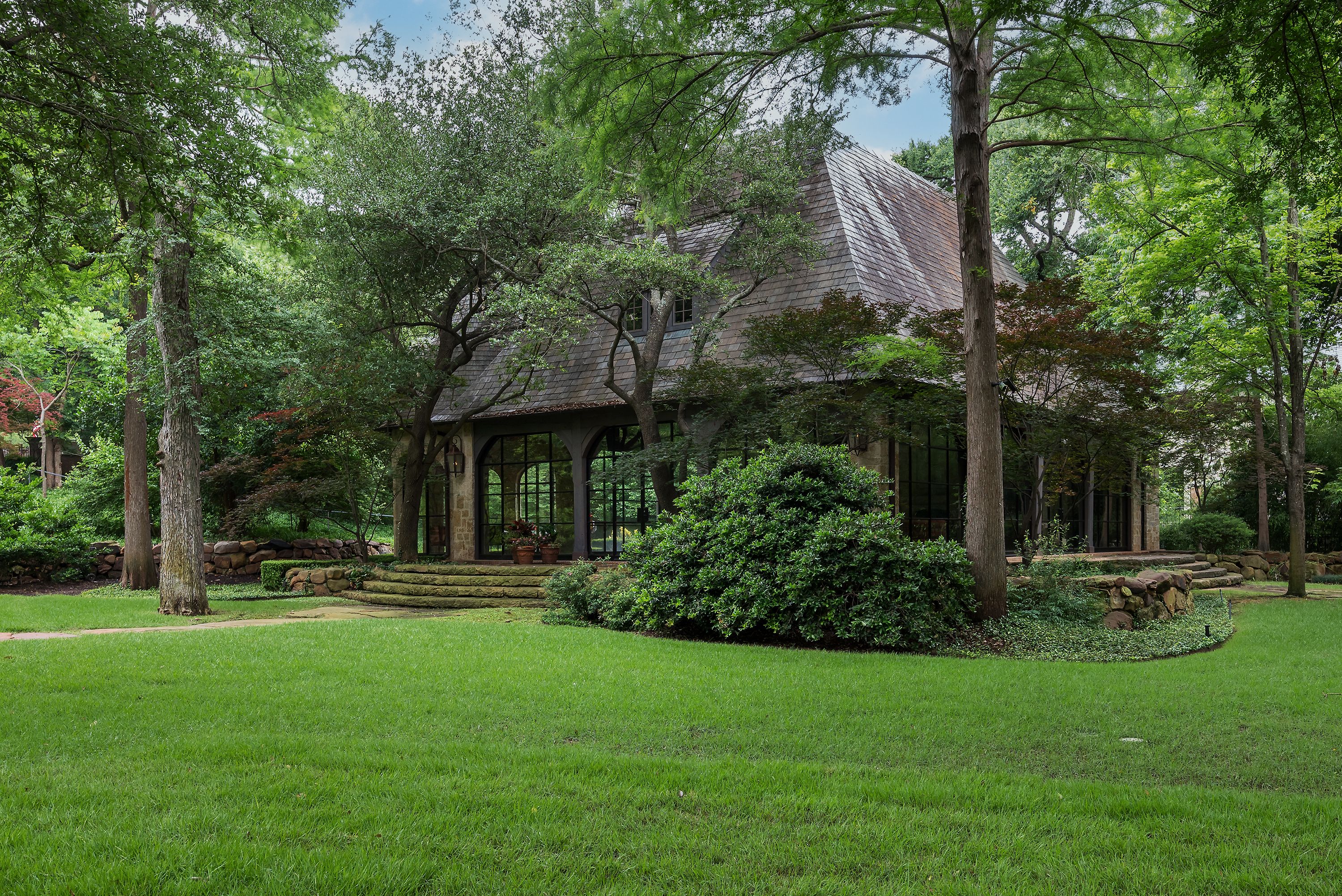  Comfortable, Classic Country French Living in the Heart of Dallas - 物件實景