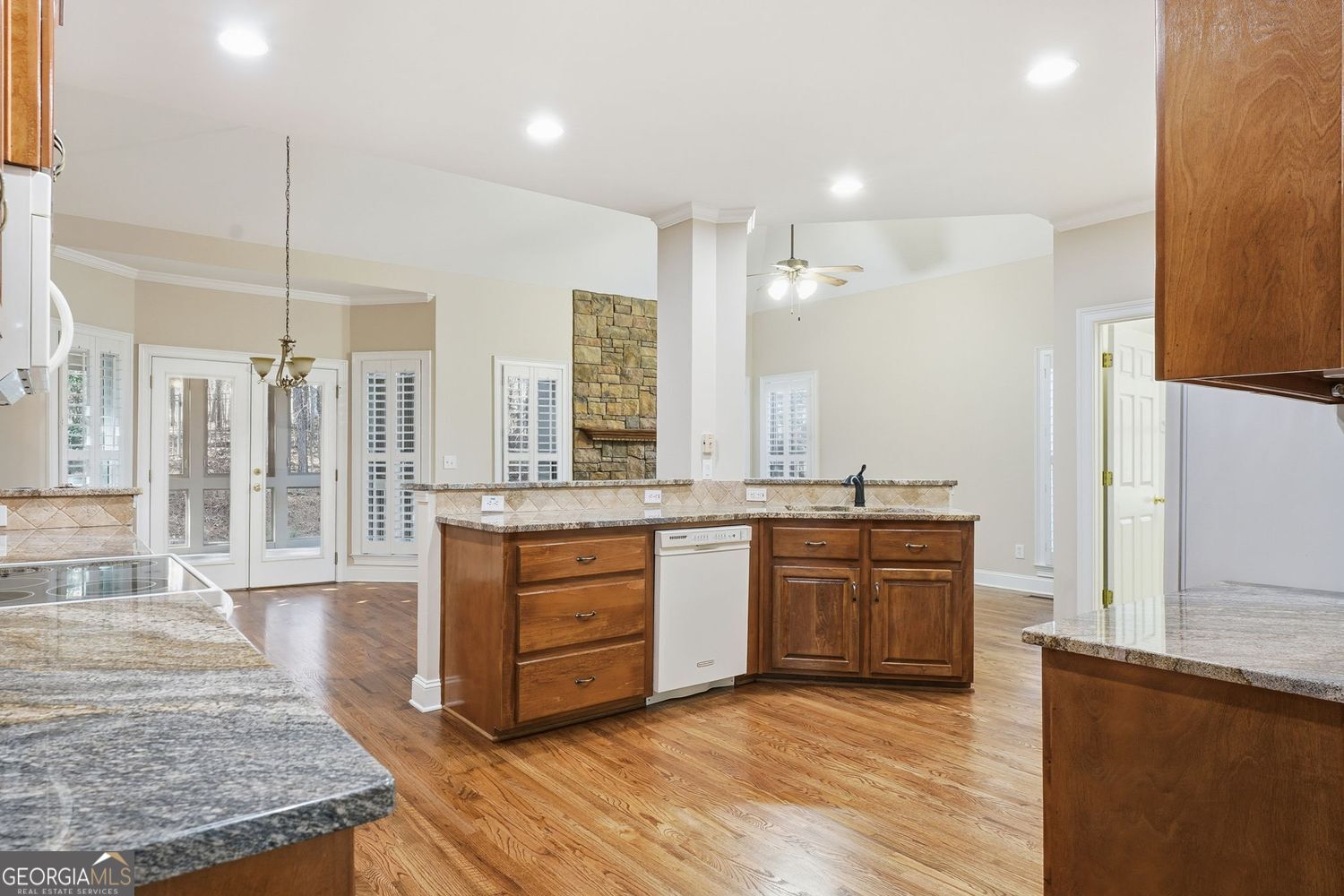 Canton, Georgia, 30114, United States, 4 Bedrooms Bedrooms, ,3 BathroomsBathrooms,Residential,For Sale,2006586