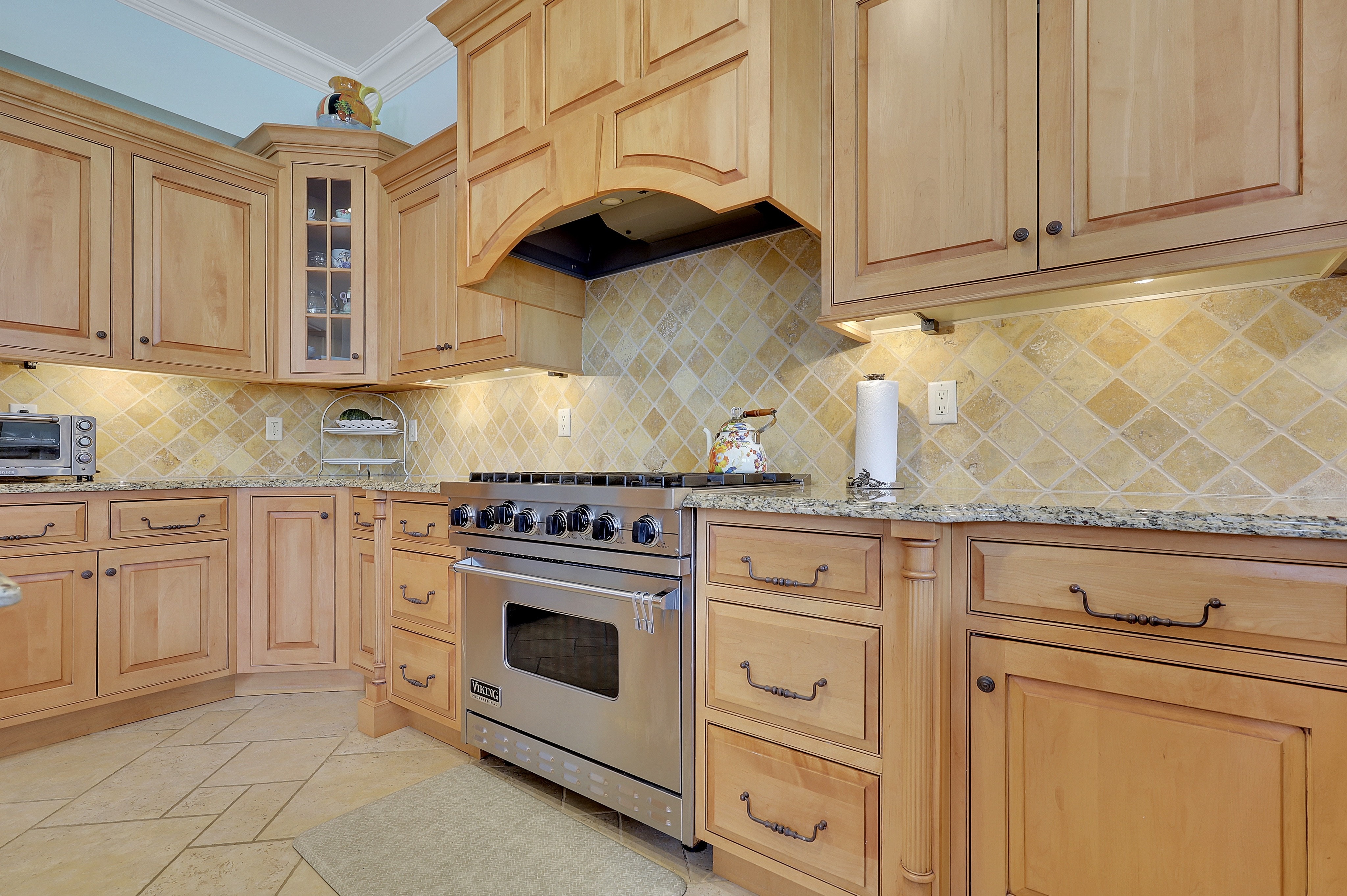  414 Bellaire Drive, Demarest, NJ 07627 - 物件實景