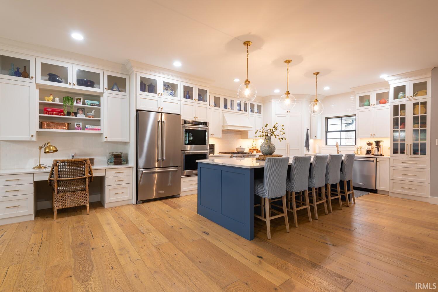 Bloomington, Indiana, 47403, United States, 4 Bedrooms Bedrooms, ,4 BathroomsBathrooms,Residential,For Sale,2007450