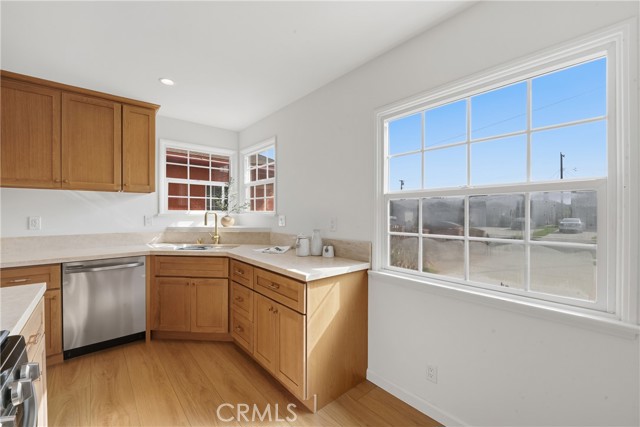 Gardena, California, 90249, United States, 3 Bedrooms Bedrooms, ,2 BathroomsBathrooms,Residential,For Sale,1987394