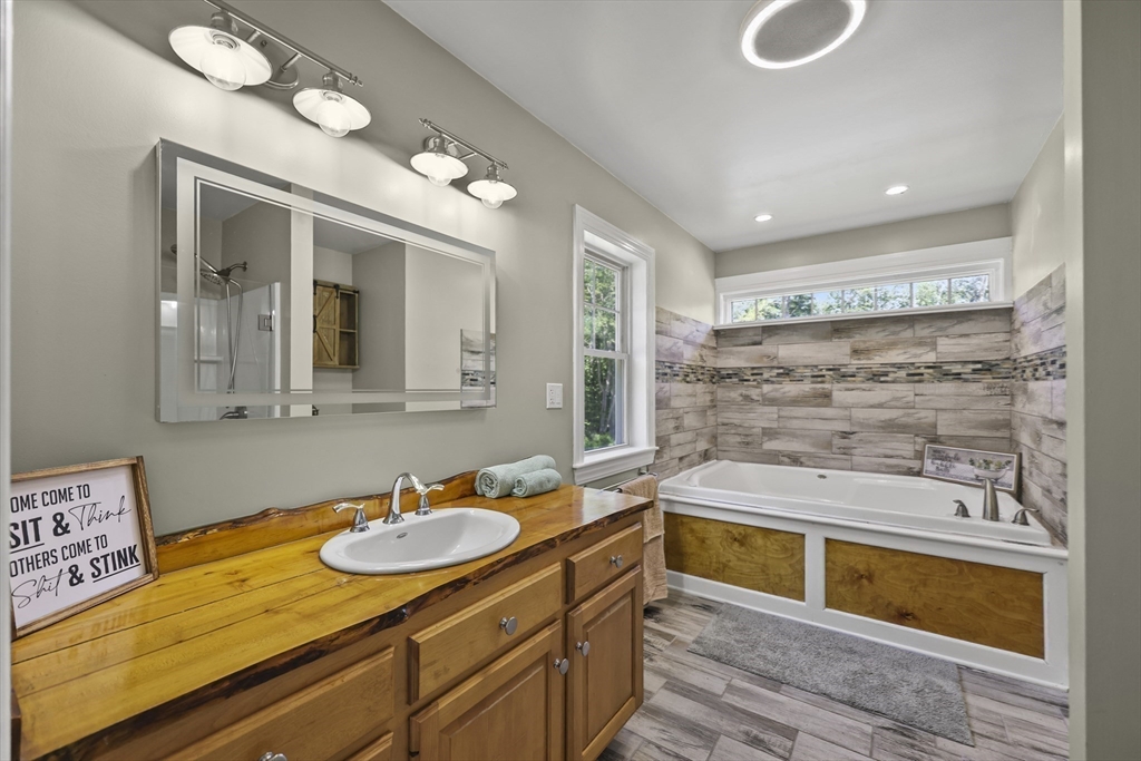 Otis, Massachusetts, 01253, United States, 3 Bedrooms Bedrooms, ,2 BathroomsBathrooms,Residential,For Sale,1975942