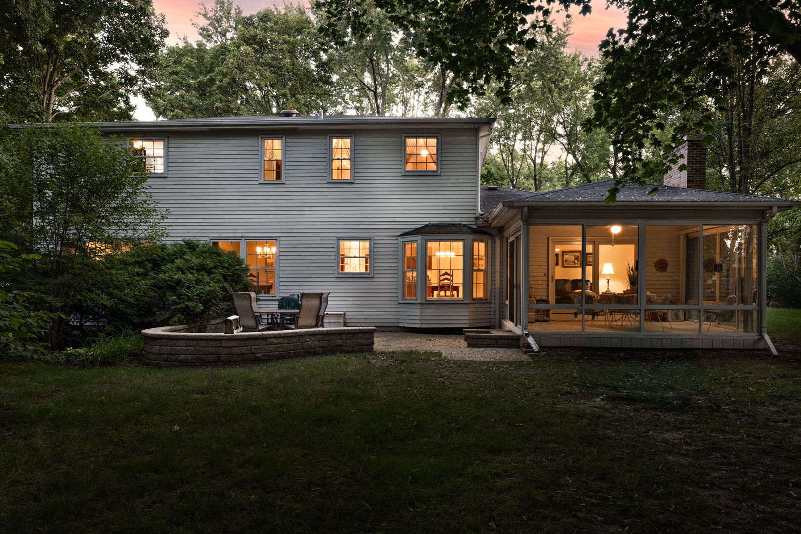 Wheaton, Illinois, 60189, United States, 5 Bedrooms Bedrooms, ,3 BathroomsBathrooms,Residential,For Sale,1941068
