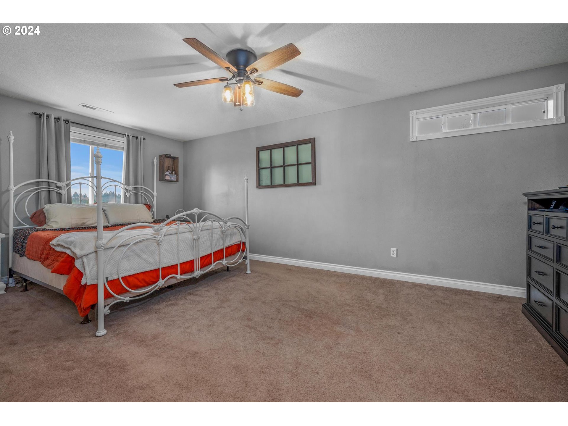 33020 S Dickey Prairie Rd, Molalla, Oregon, 97038, United States, 4 Bedrooms Bedrooms, ,3 BathroomsBathrooms,Residential,For Sale,33020 S Dickey Prairie Rd,1670604