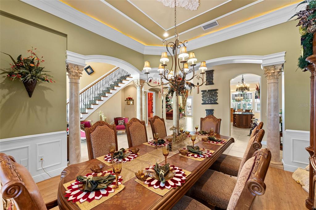 Thonotosassa, Florida, 33592, United States, 4 Bedrooms Bedrooms, ,7 BathroomsBathrooms,Residential,For Sale,1788935