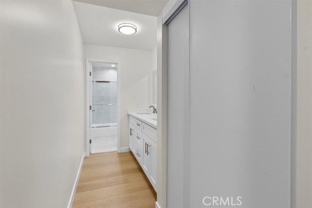 West Hollywood, California, 90046, United States, 2 Bedrooms Bedrooms, ,2 BathroomsBathrooms,Residential,For Sale,1992442