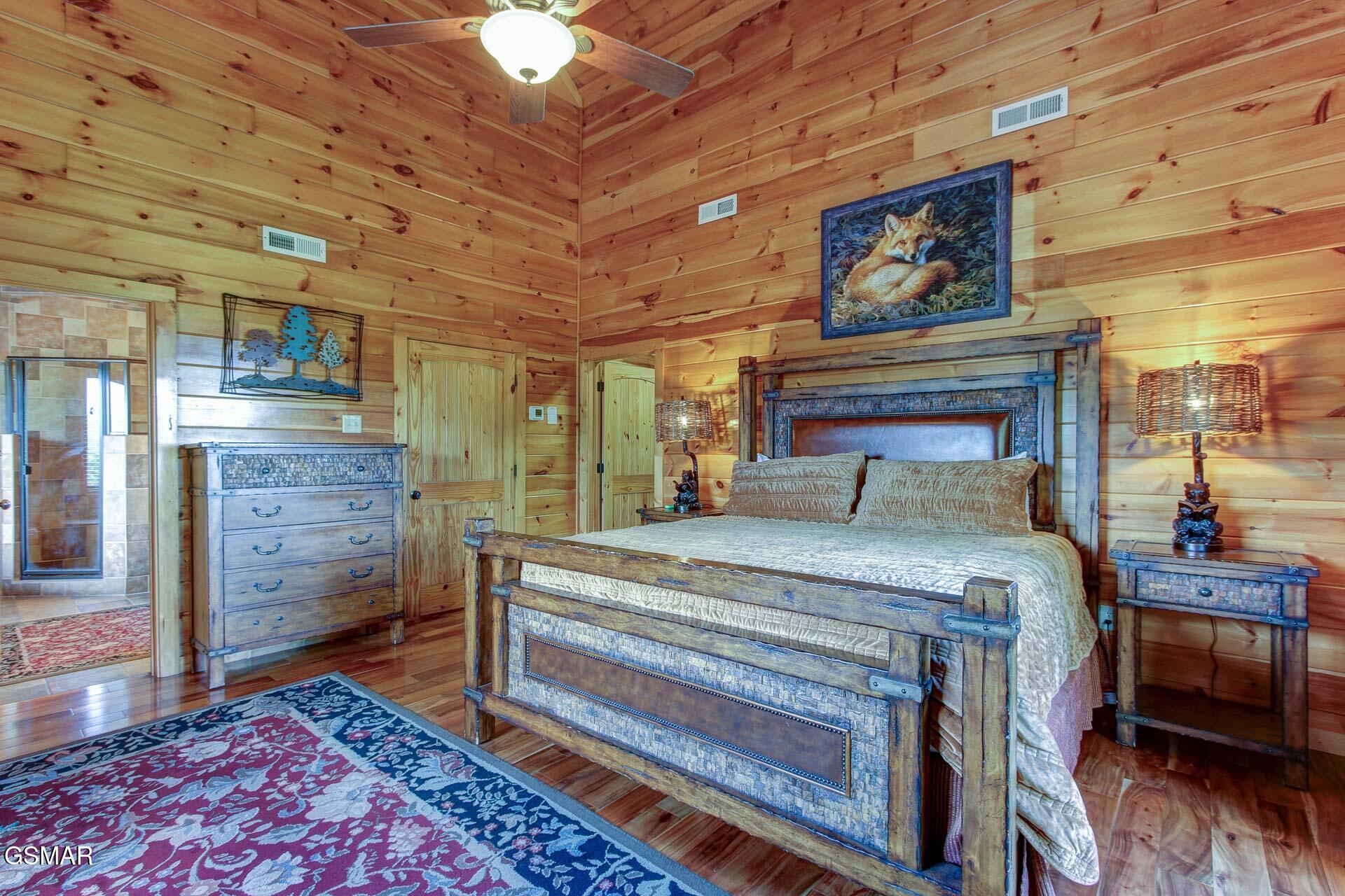 Sevierville, Tennessee, 37876, United States, 3 Bedrooms Bedrooms, ,5 BathroomsBathrooms,Residential,For Sale,1976203