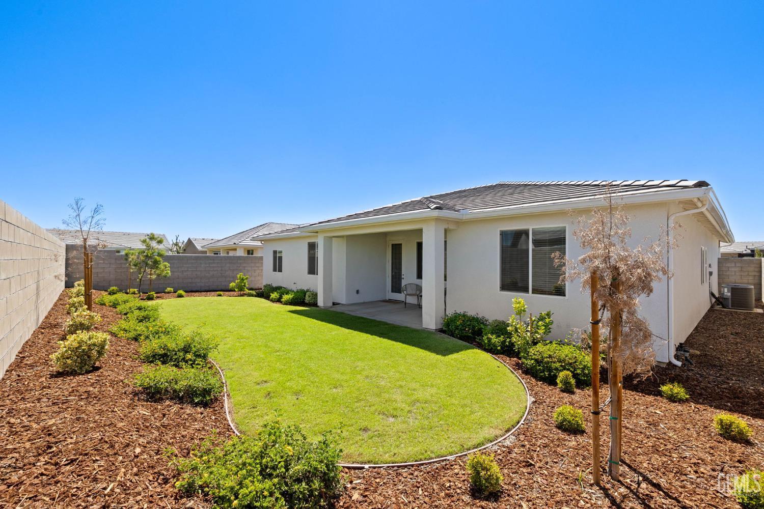 Bakersfield, California, 93311, United States, 5 Bedrooms Bedrooms, ,3 BathroomsBathrooms,Residential,For Sale,1908914