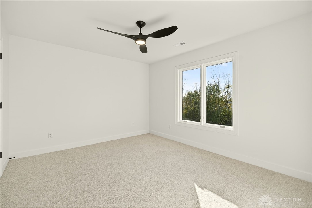 Washington Twp, Ohio, 45458, United States, 5 Bedrooms Bedrooms, ,5 BathroomsBathrooms,Residential,For Sale,1988352