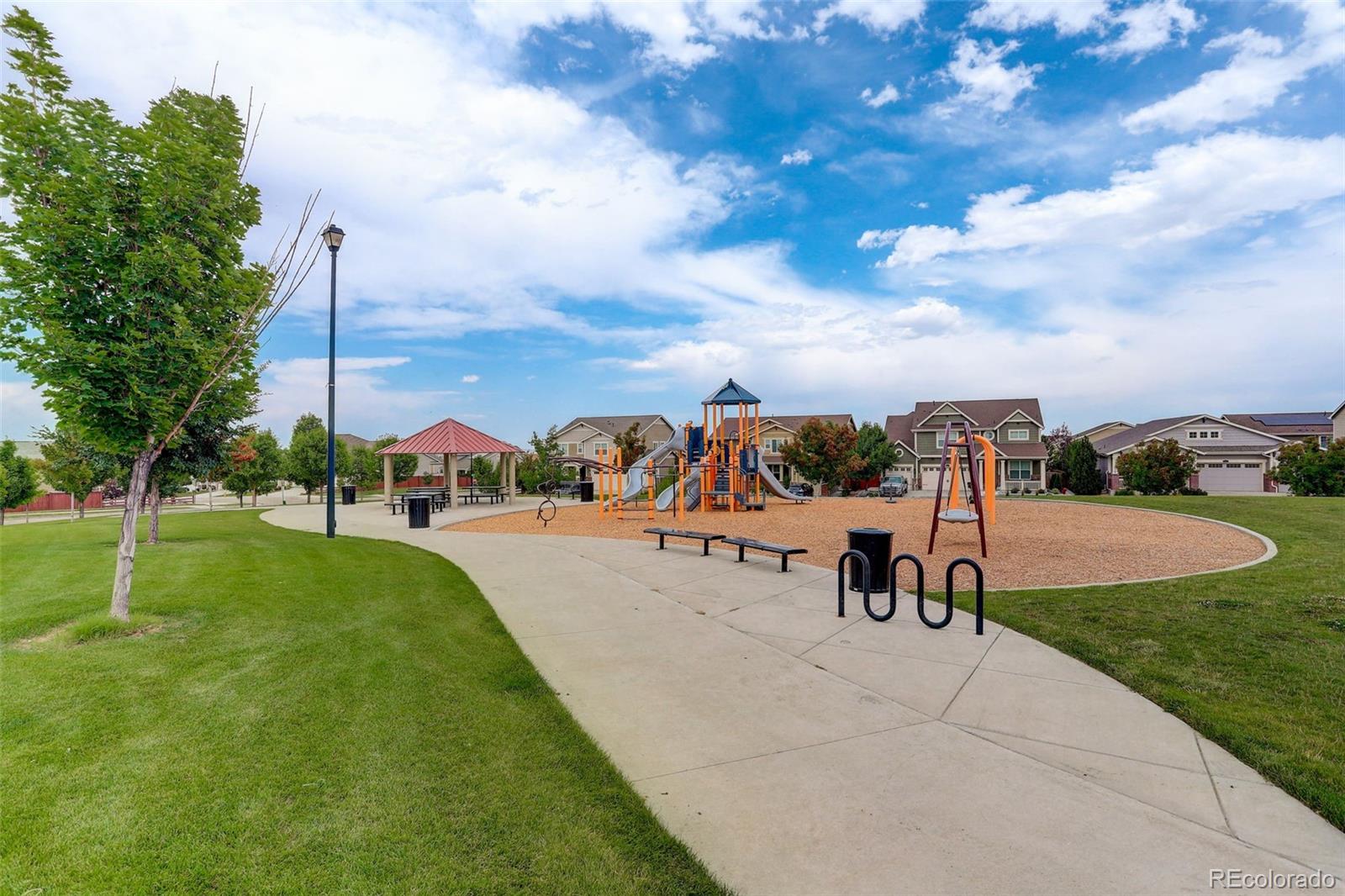 Thornton, Colorado, 80602, United States, 5 Bedrooms Bedrooms, ,4 BathroomsBathrooms,Residential,For Sale,1903900
