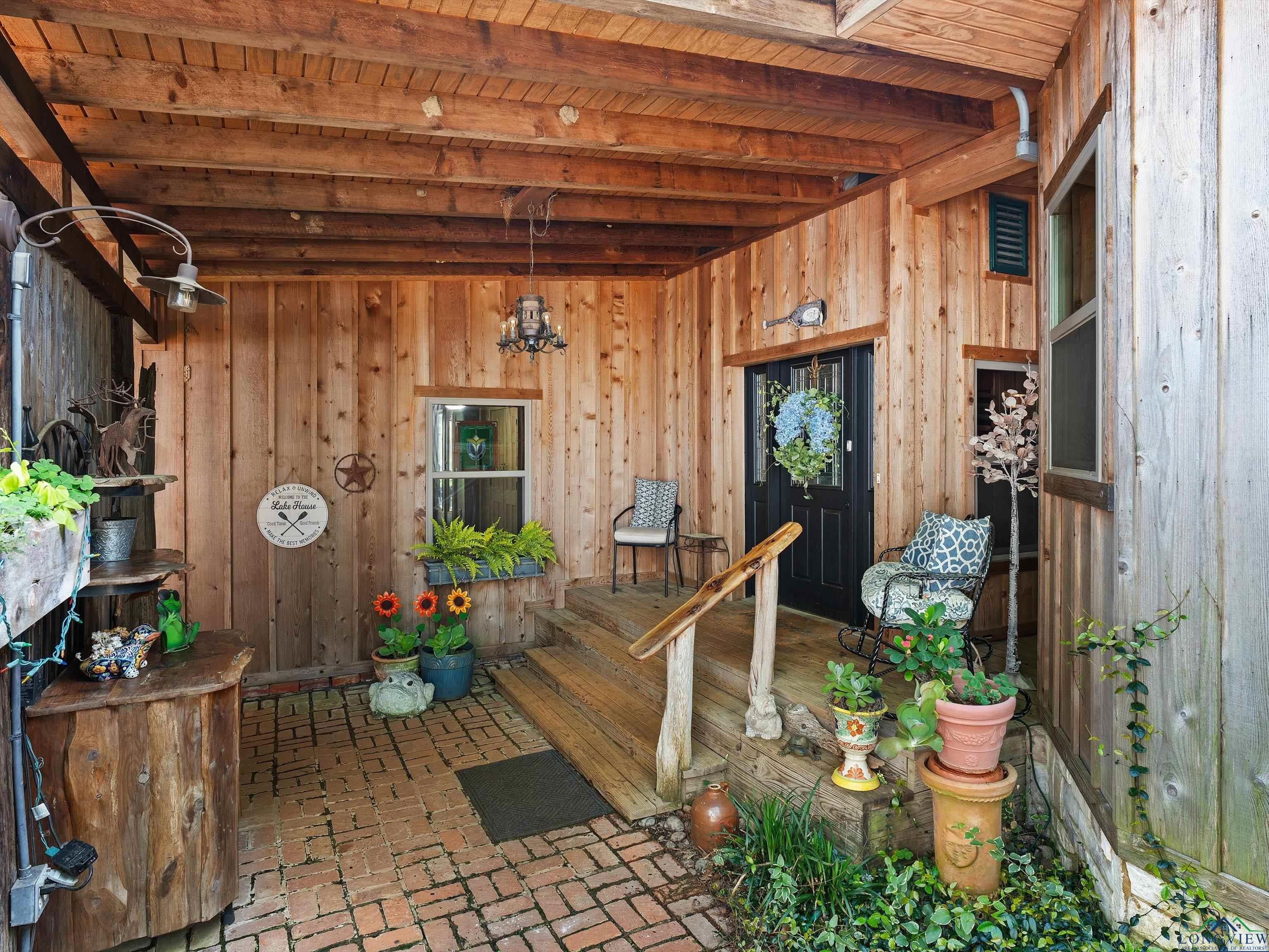 Karnack, Texas, 75661, United States, 3 Bedrooms Bedrooms, ,3 BathroomsBathrooms,Residential,For Sale,1975449