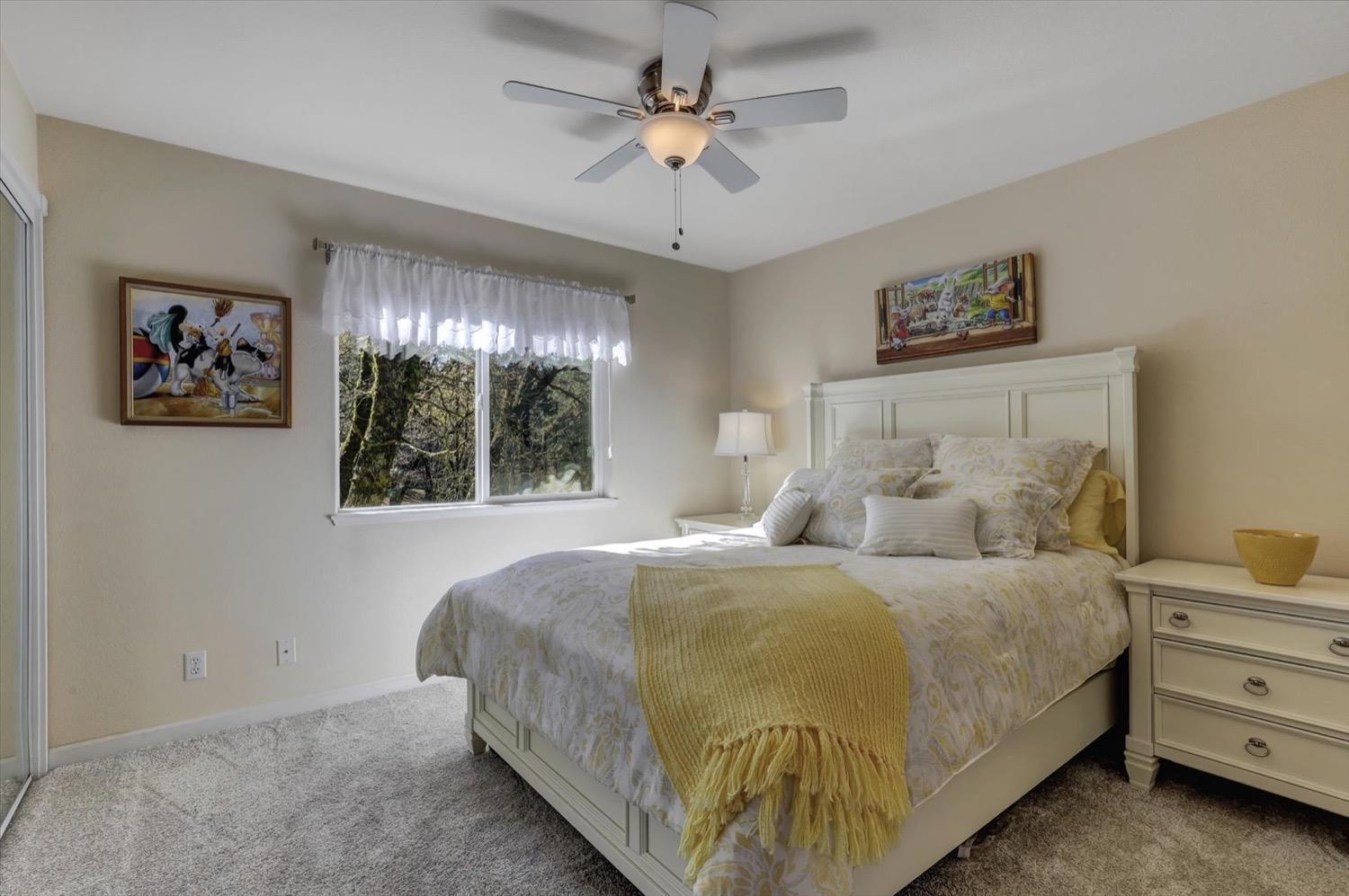 Grass Valley, California, 95949, United States, 3 Bedrooms Bedrooms, ,3 BathroomsBathrooms,Residential,For Sale,1840908