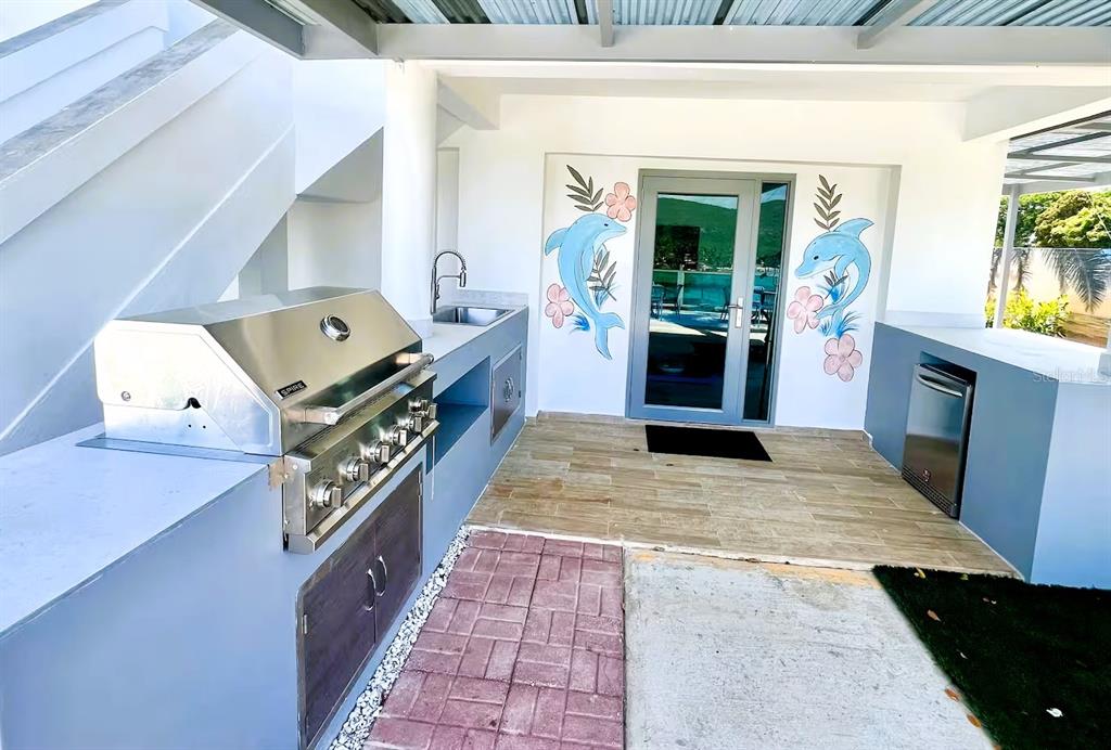 GUANICA, Puerto Rico, 00653, PR, 5 Bedrooms Bedrooms, ,4 BathroomsBathrooms,Residential,For Sale,2003248