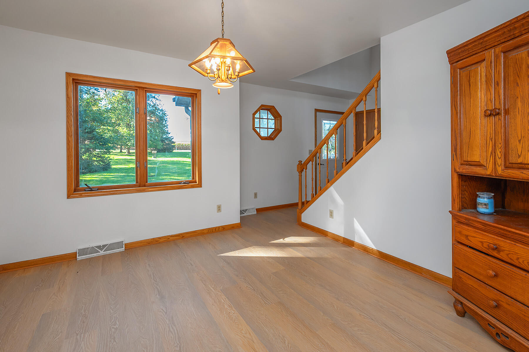 Hustisford, Wisconsin, 53034, United States, 3 Bedrooms Bedrooms, ,3 BathroomsBathrooms,Residential,For Sale,1962581